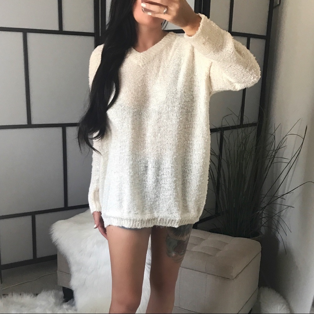 V Neck Cream Sweater - Picture 5 of 8